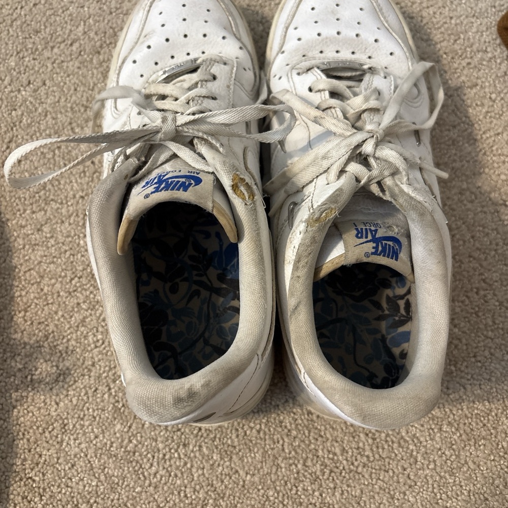 Nike Air Force 1 White Sneakers - Picture 5 of 5